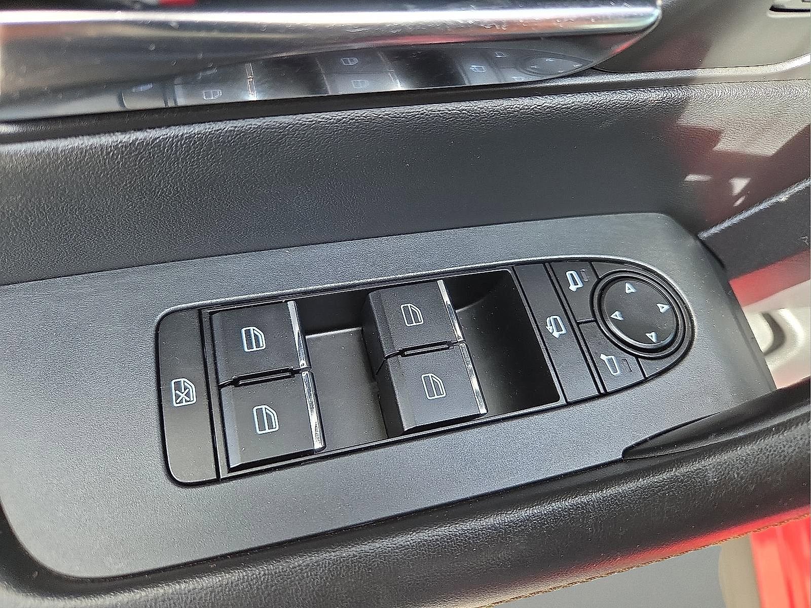 Used 2024 MAZDA CX-90 3.3 Turbo w/ Premium Plus Pkg image 16