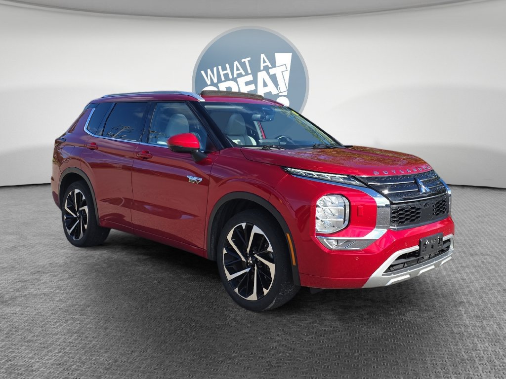 Used 2024 Mitsubishi Outlander SEL Black Edition