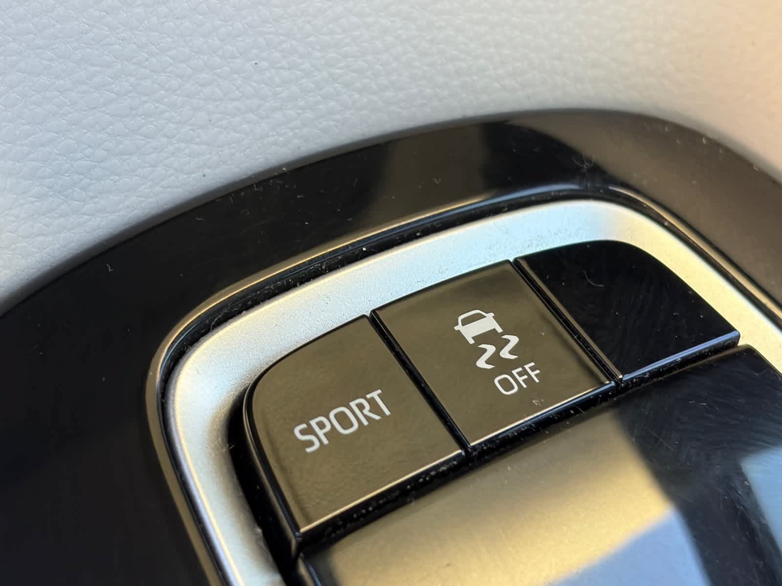 Used 2022 Toyota Corolla SE FWD image 25