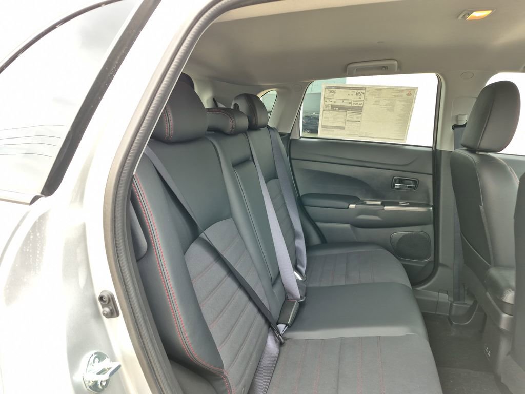 Used 2025 Mitsubishi Outlander Sport SE image 22