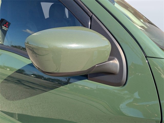 Used 2022 Nissan Frontier SV w/ SV Premium Package image 11