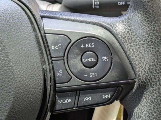 Used 2023 Toyota RAV4 LE AWD/4WD image 26
