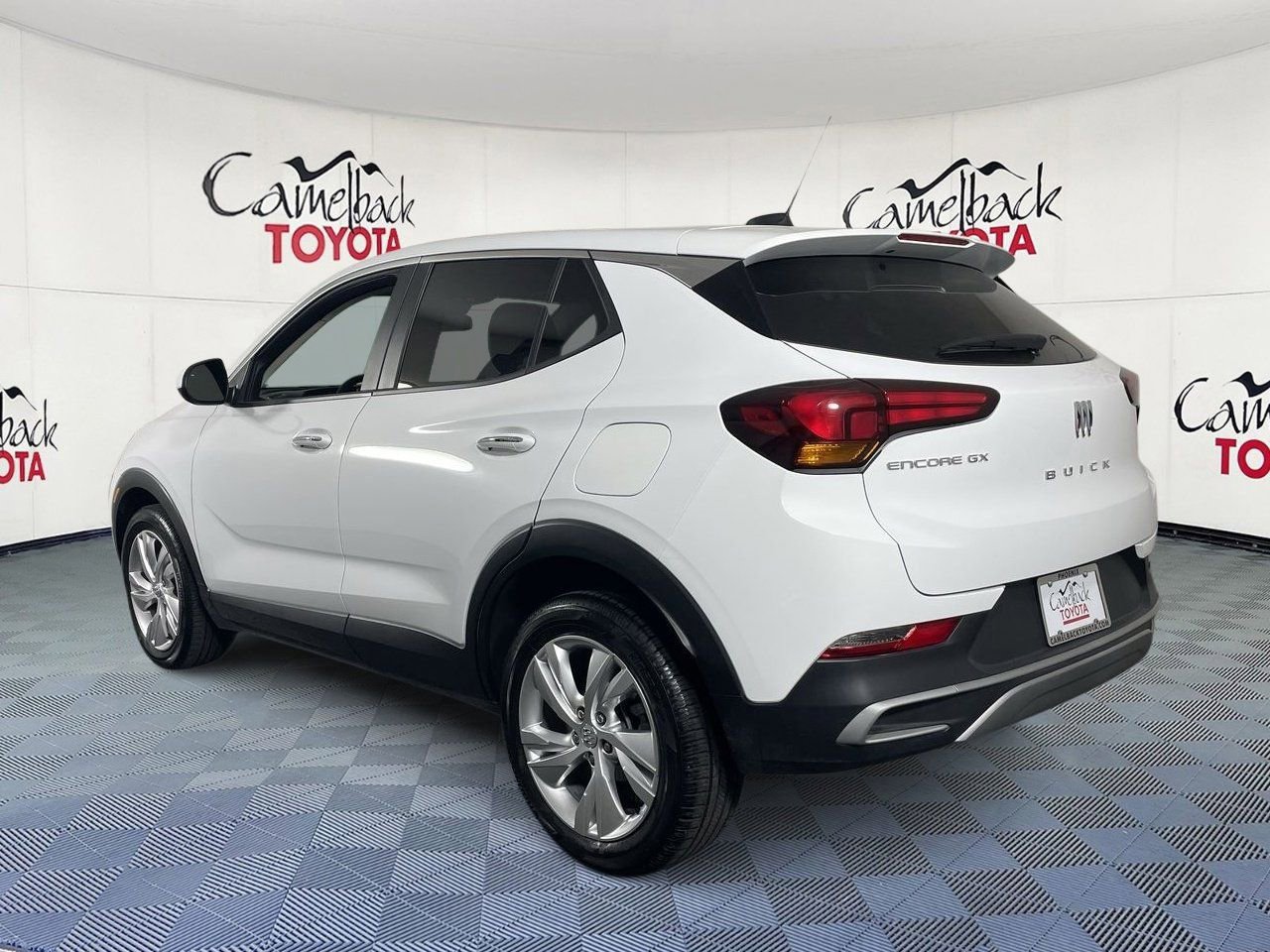 Used 2025 Buick Encore GX Preferred image 5