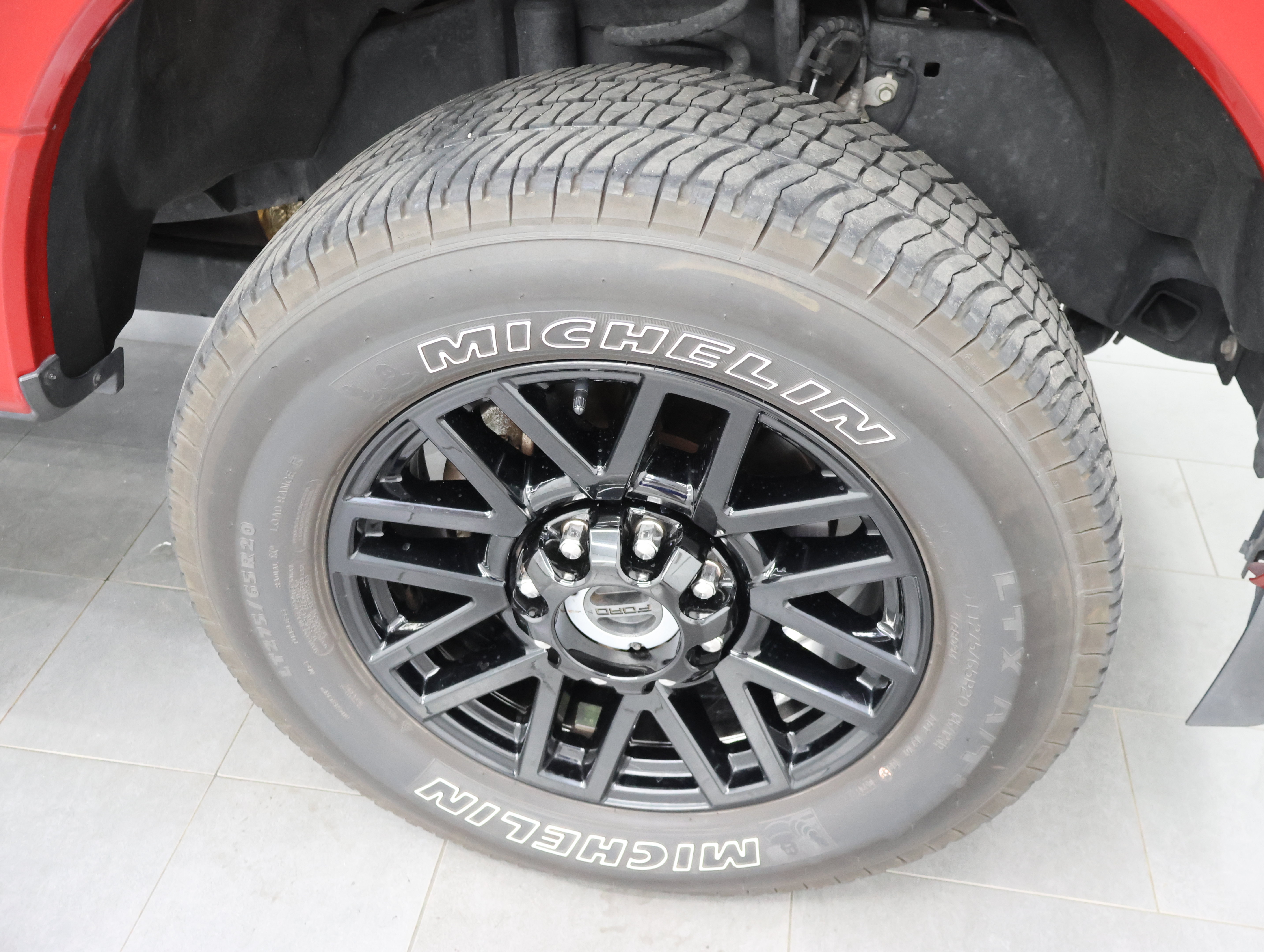 Used 2021 Ford F250 Lariat AWD/4WD image 3