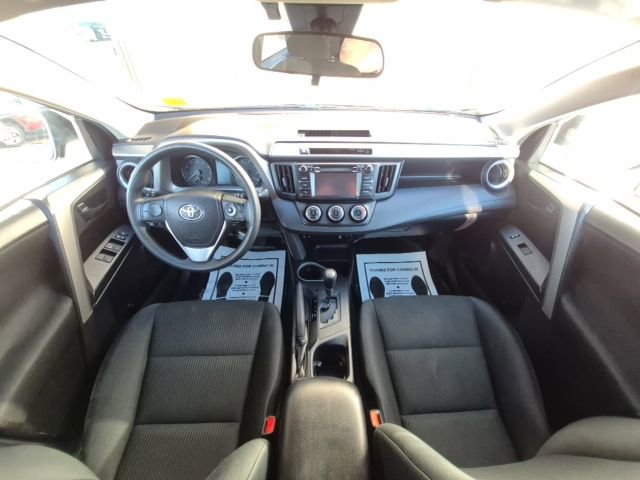 Used 2017 Toyota RAV4 LE image 19