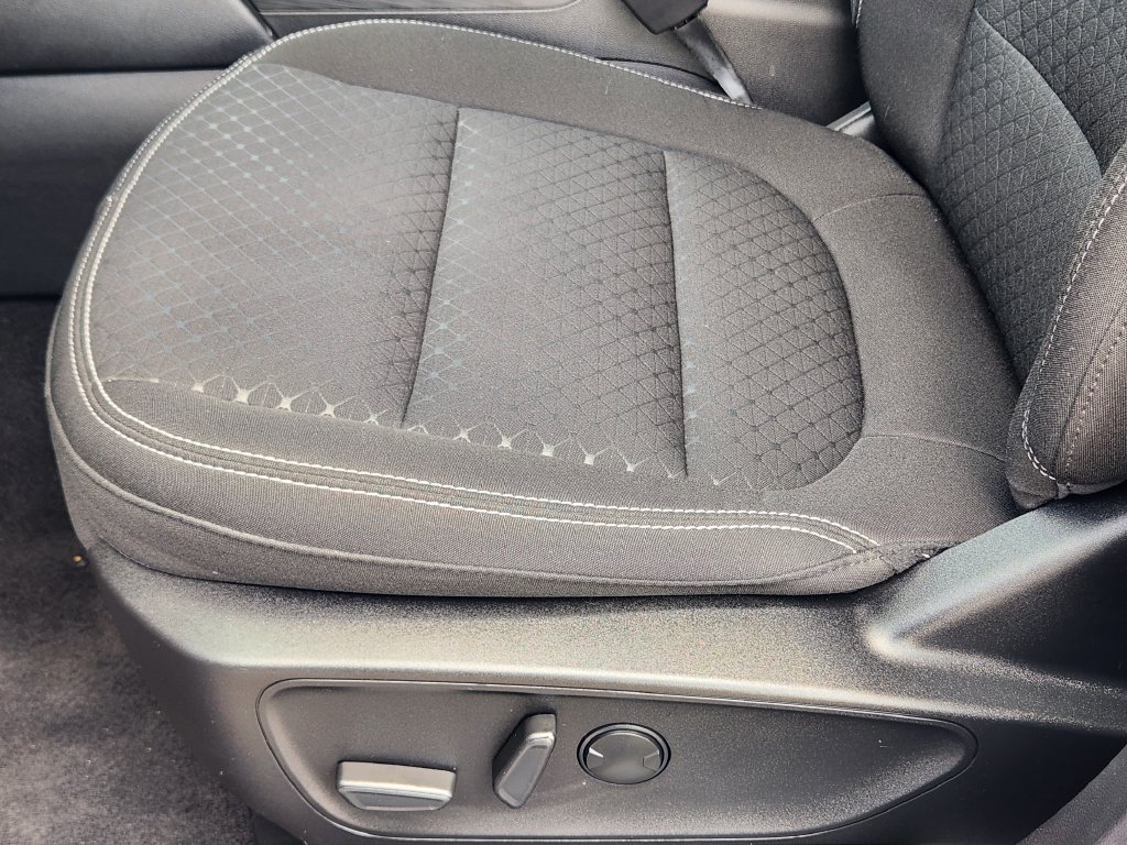 Used 2023 Ford Escape Active w/ Cold Weather Package FWD image 27