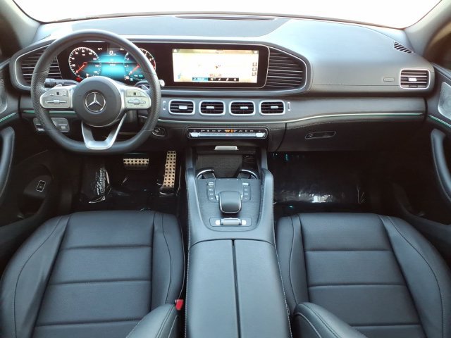 Certified 2022 Mercedes-Benz GLS 450 4MATIC w/ AMG Line Exterior image 4