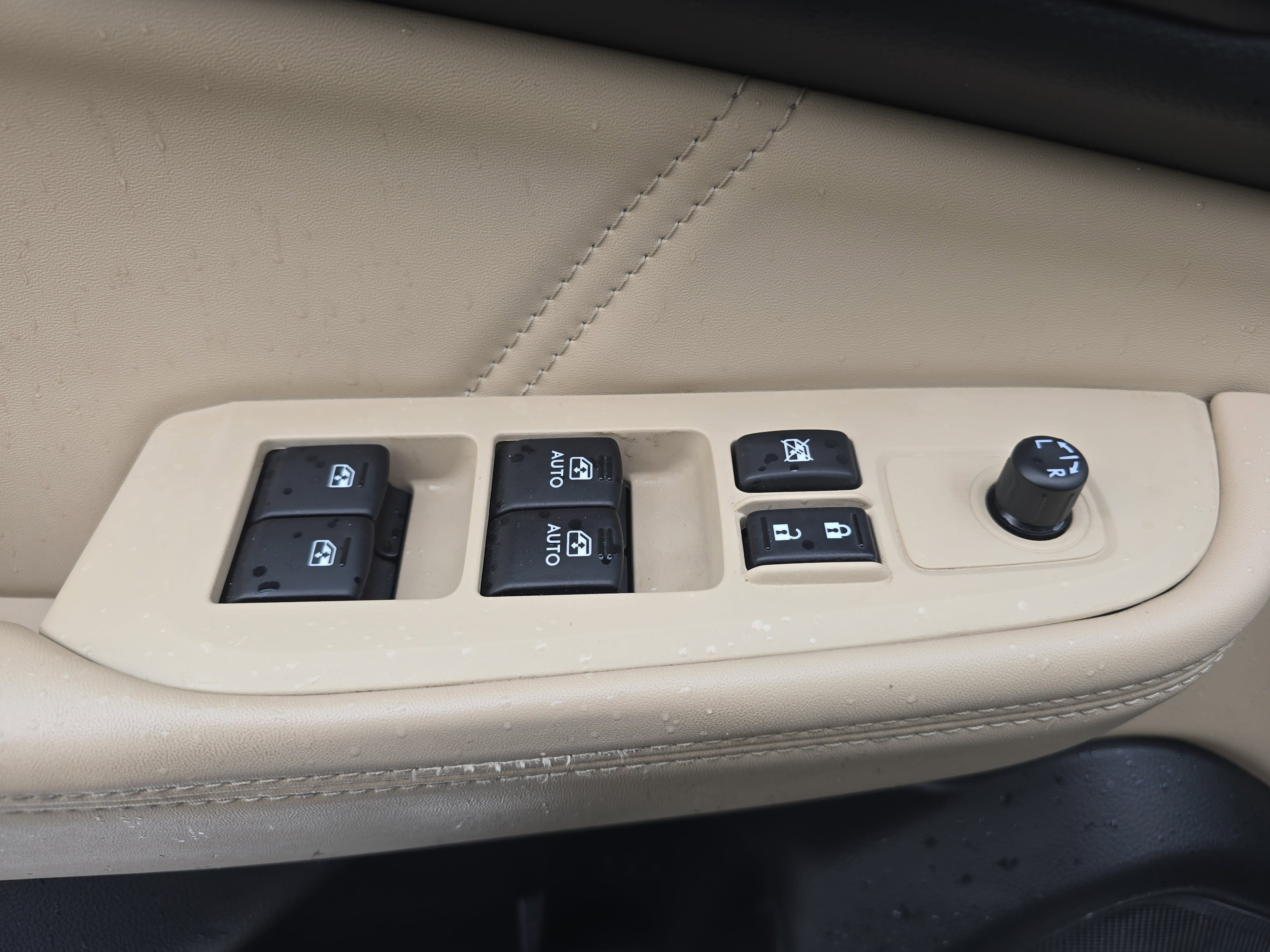 Used 2019 Subaru Outback 2.5i Limited w/ Popular Package #2 AWD/4WD image 26