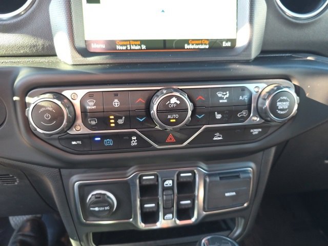 Used 2023 Jeep Wrangler Unlimited Sahara w/ Cold Weather Group image 25