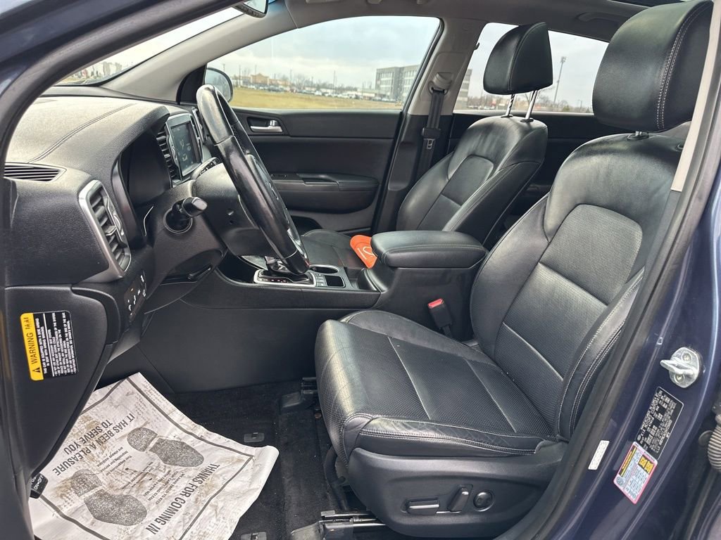 Used 2017 Kia Sportage EX w/ EX Technology Package image 17