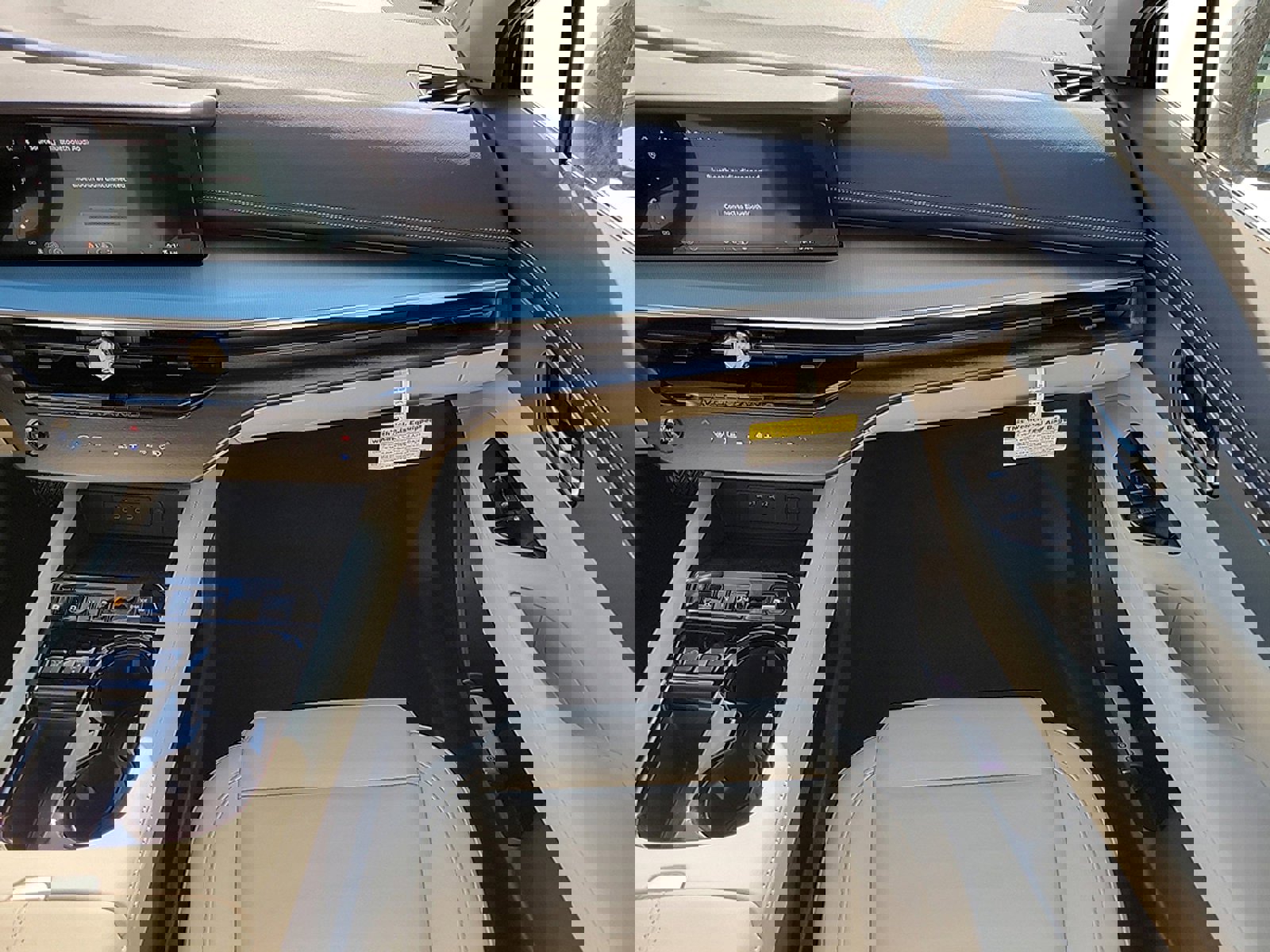 New 2025 Nissan Murano SL image 23