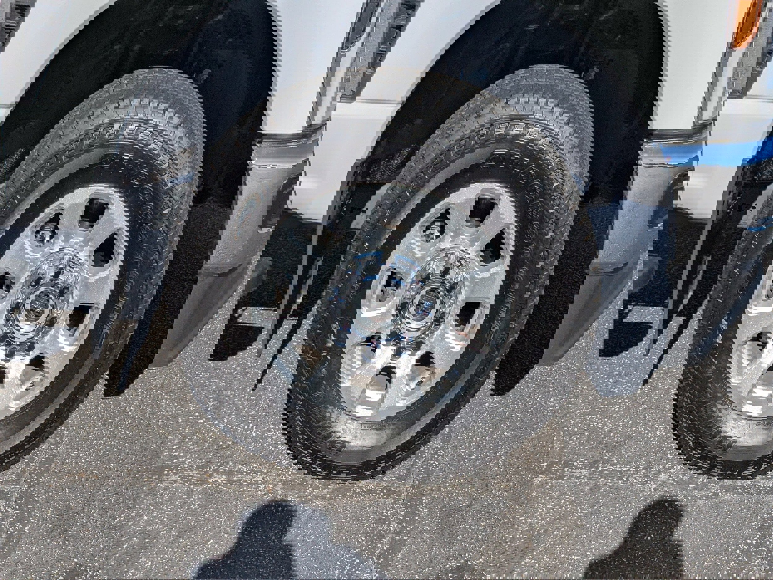 New 2024 Ford F250 XLT w/ F-250 >10K GVWR Package image 10