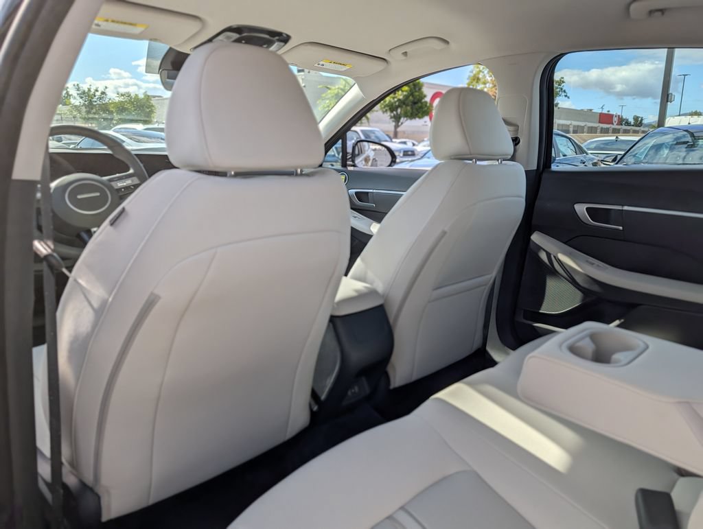 New 2026 Hyundai Sonata SEL FWD image 16