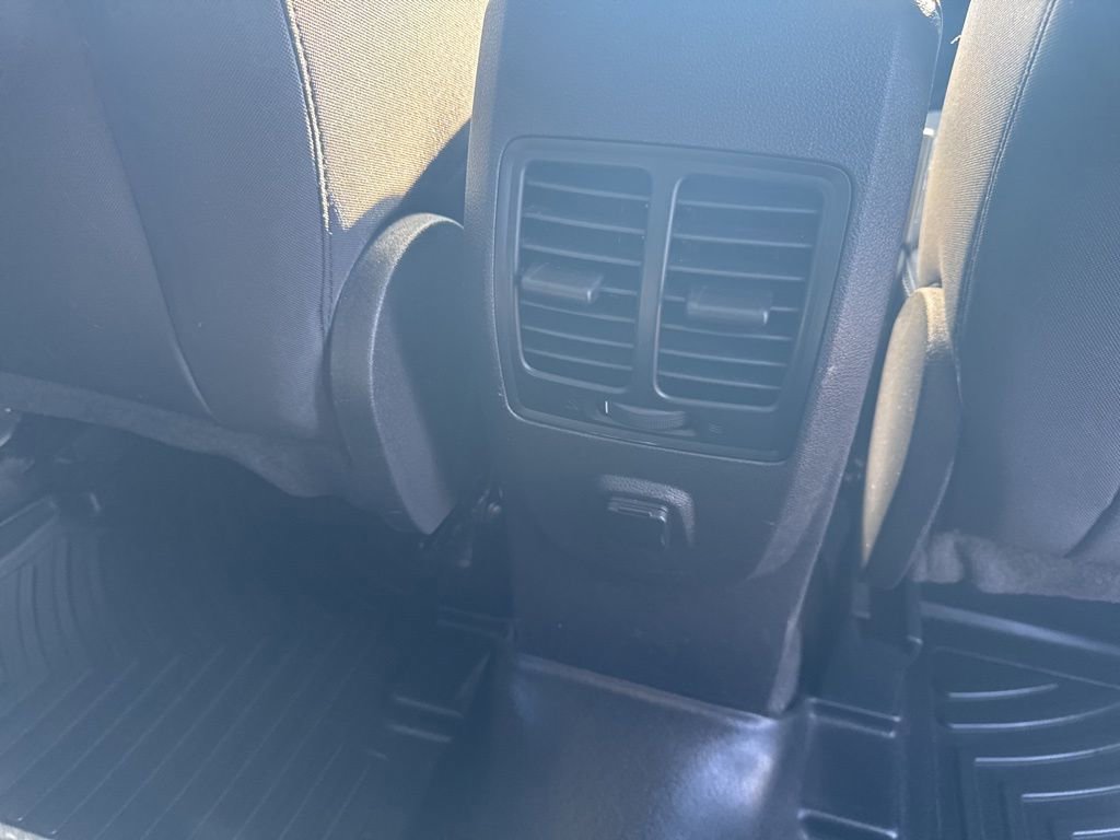 Certified 2019 Ford Escape SE image 36