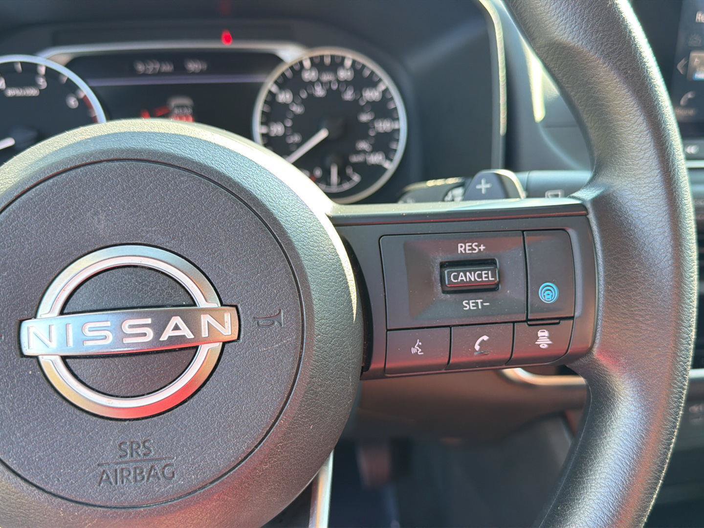 Used 2024 Nissan Rogue SV FWD image 22