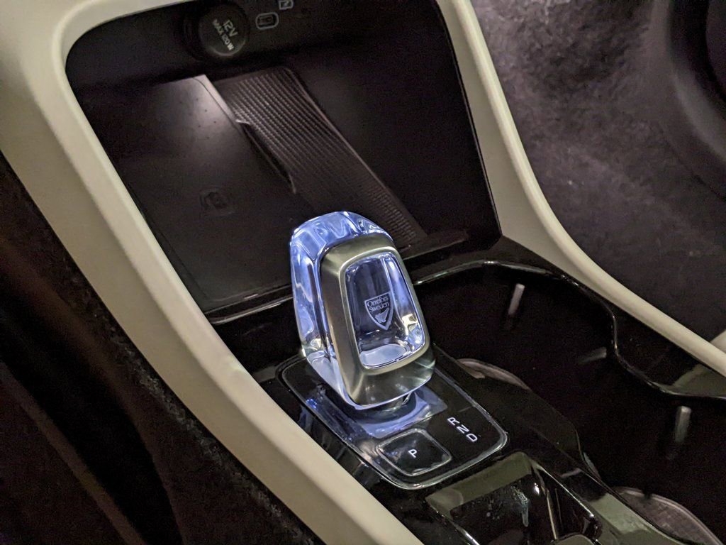 New 2026 Volvo XC40 B5 Ultra w/ Protection Package Premier image 19