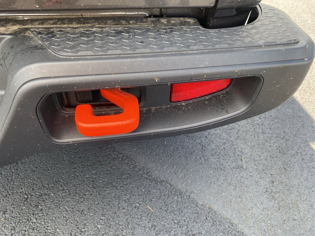 New 2025 Jeep Gladiator Mojave w/ Convenience Group image 13