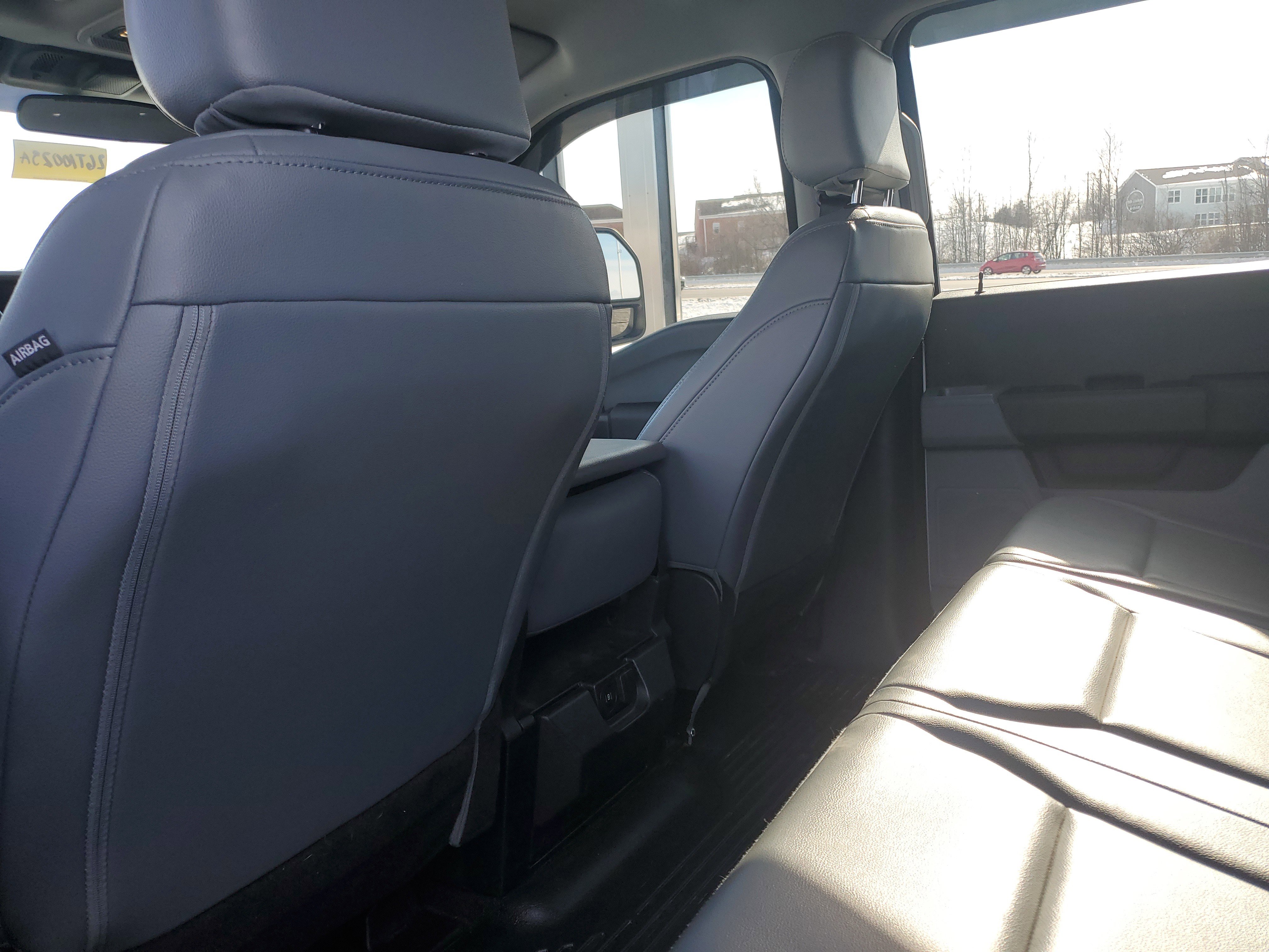 Used 2025 Ford F350 XL w/ FX4 Off-Road Package image 27