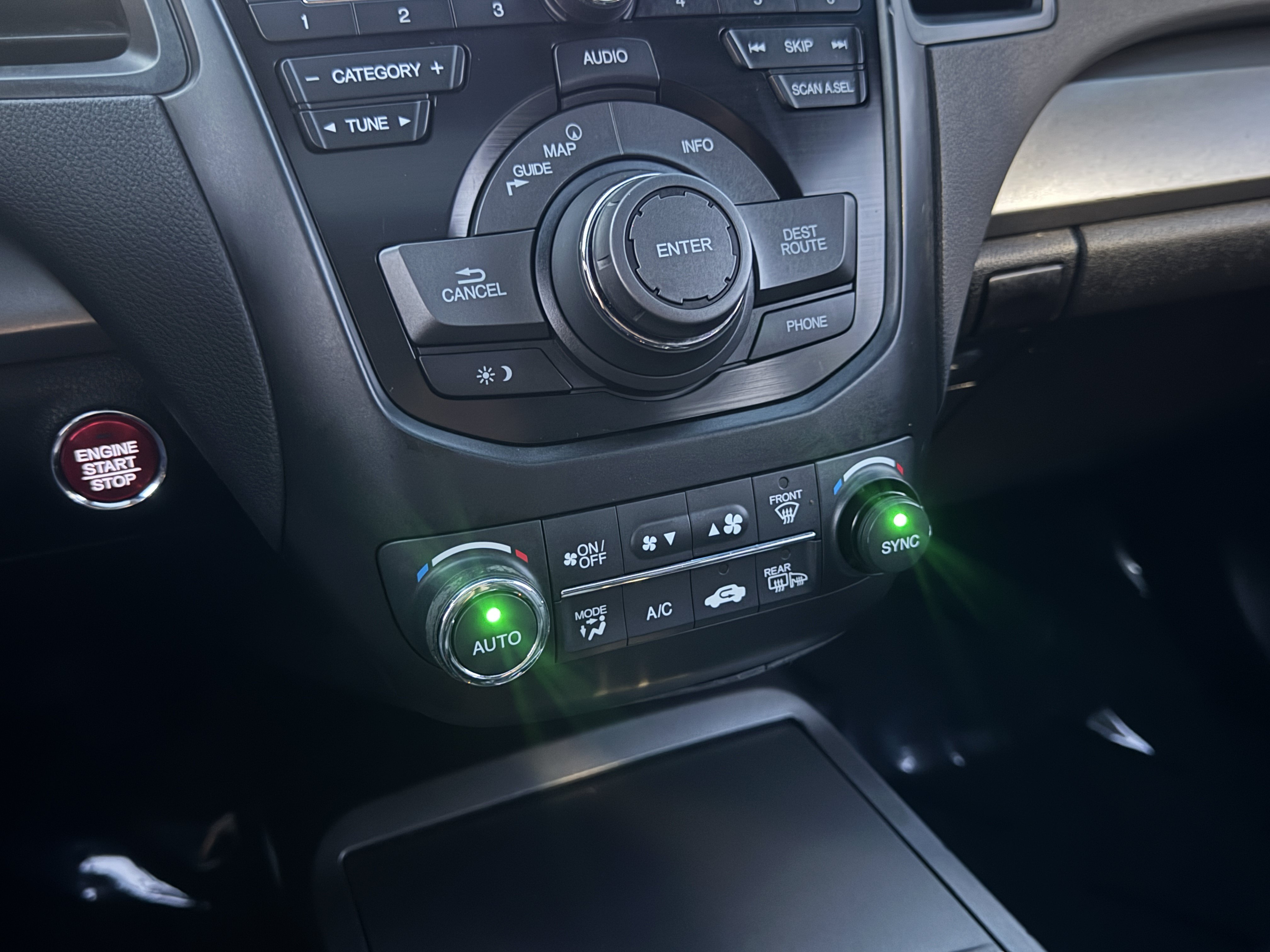 Used 2014 Acura RDX w/ Technology Package FWD image 24