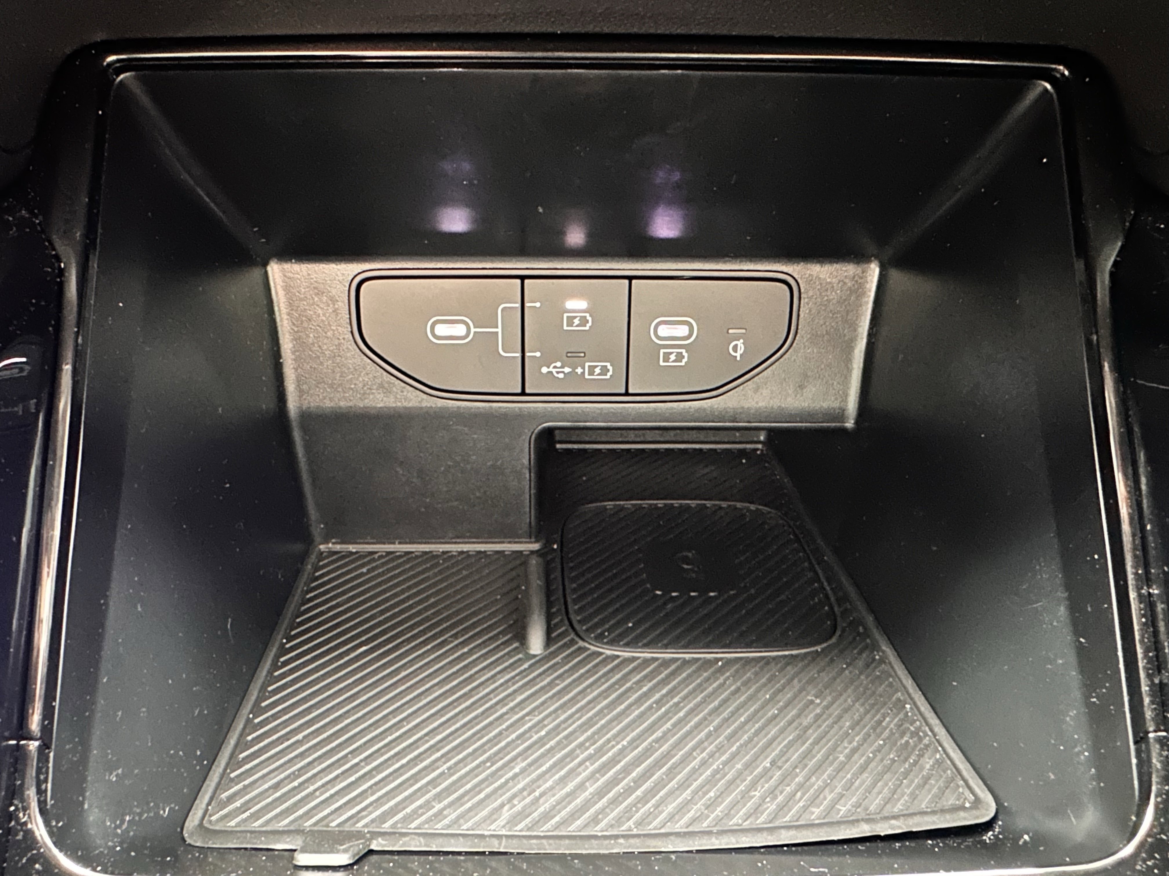 Used 2024 Kia Sorento SX image 18