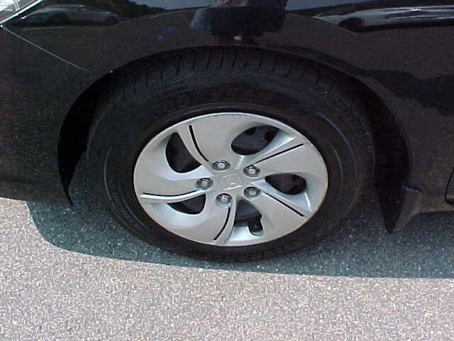 Used 2013 Honda Civic LX image 5