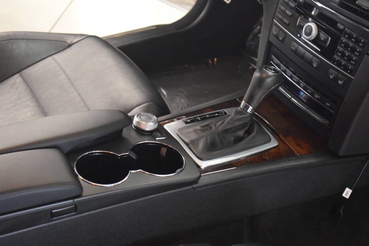 Used 2011 Mercedes-Benz E 550 Coupe image 34