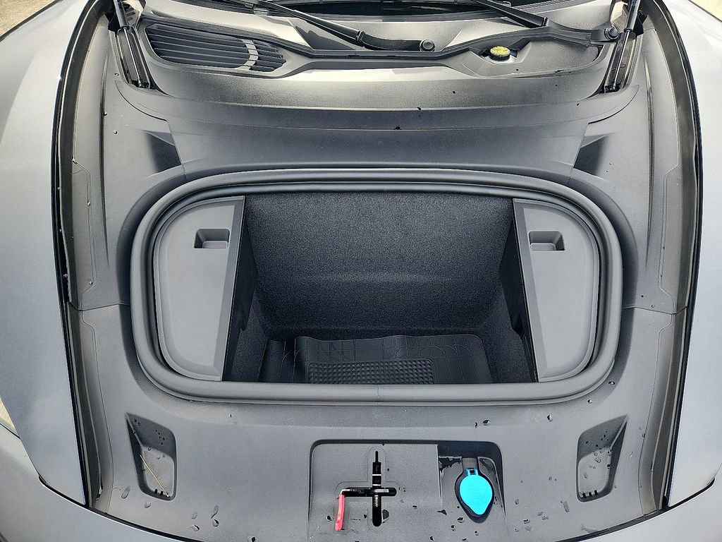 Certified 2025 Porsche Taycan image 28