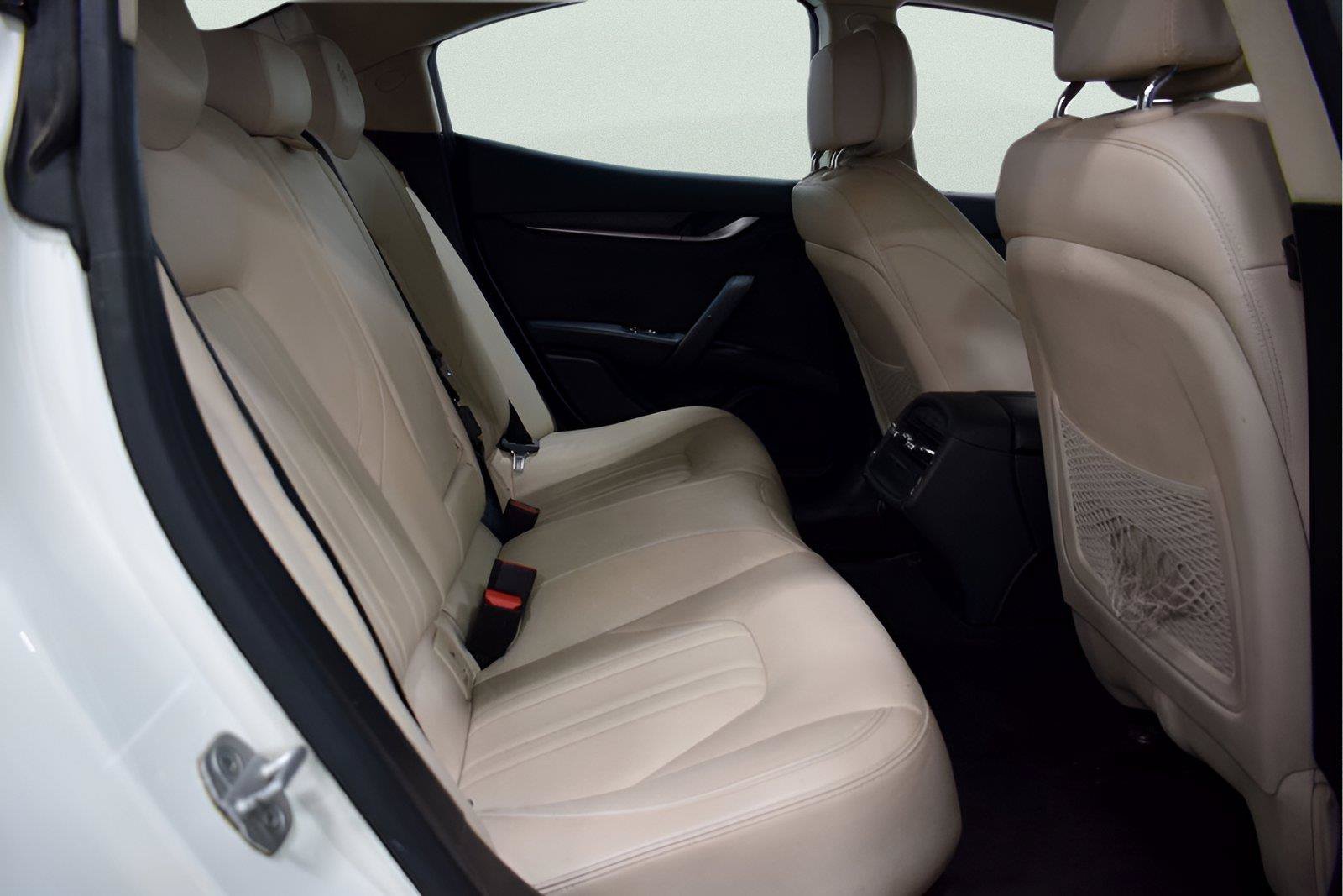 Used 2014 Maserati Ghibli RWD image 16