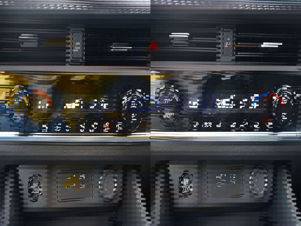 New 2026 Nissan Rogue SV w/ SV Premium Package image 17