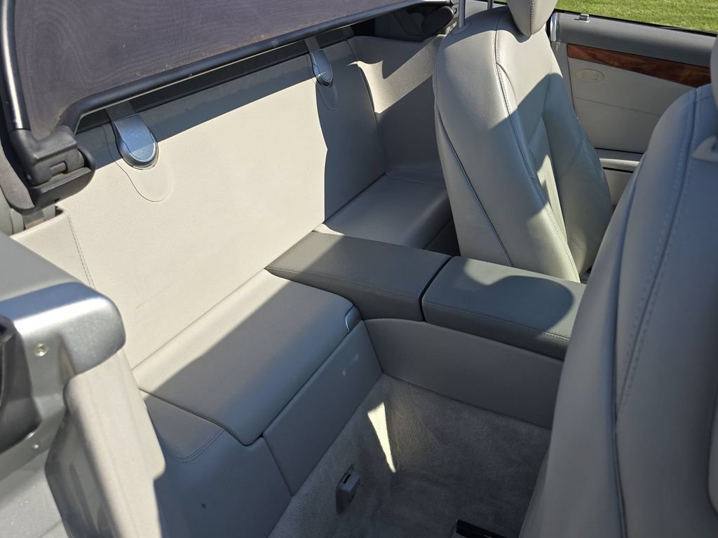 Used 2005 Mercedes-Benz SL 500 image 24