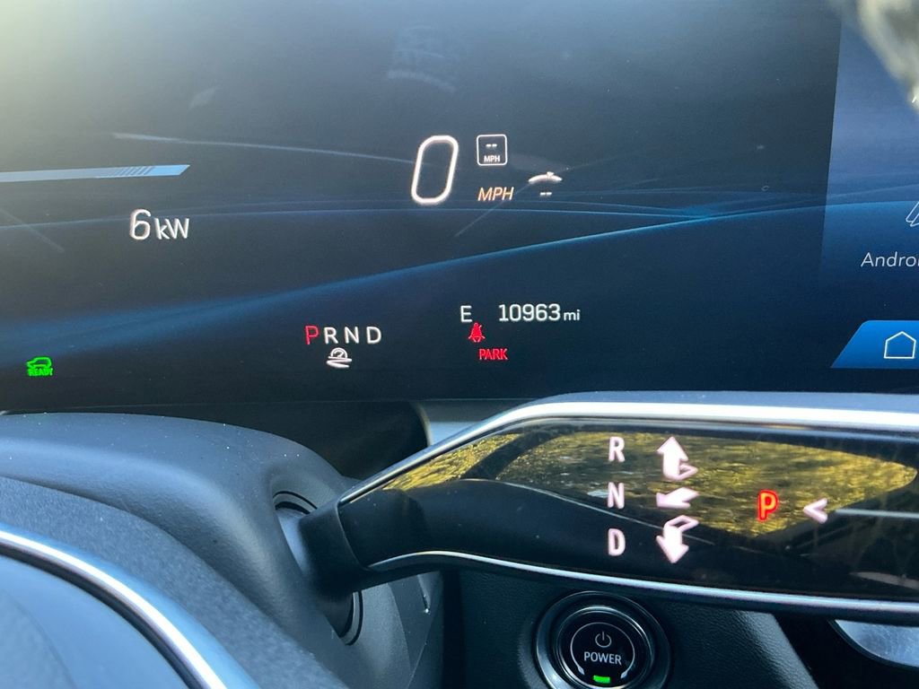 Used 2024 Cadillac Lyriq Sport image 22