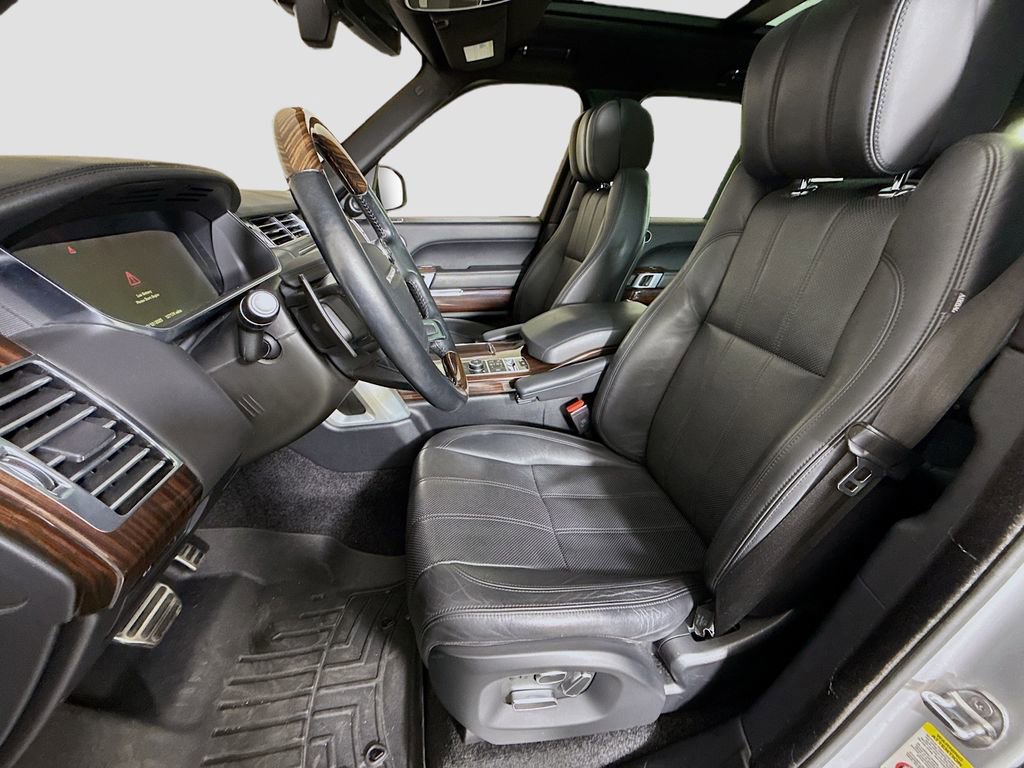 Used 2014 Land Rover Range Rover Supercharged image 22