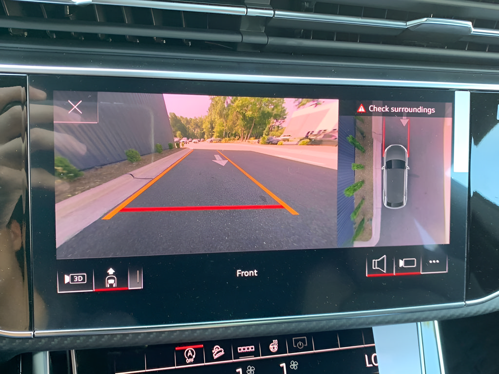 New 2026 Audi SQ8 Premium Plus AWD/4WD image 34