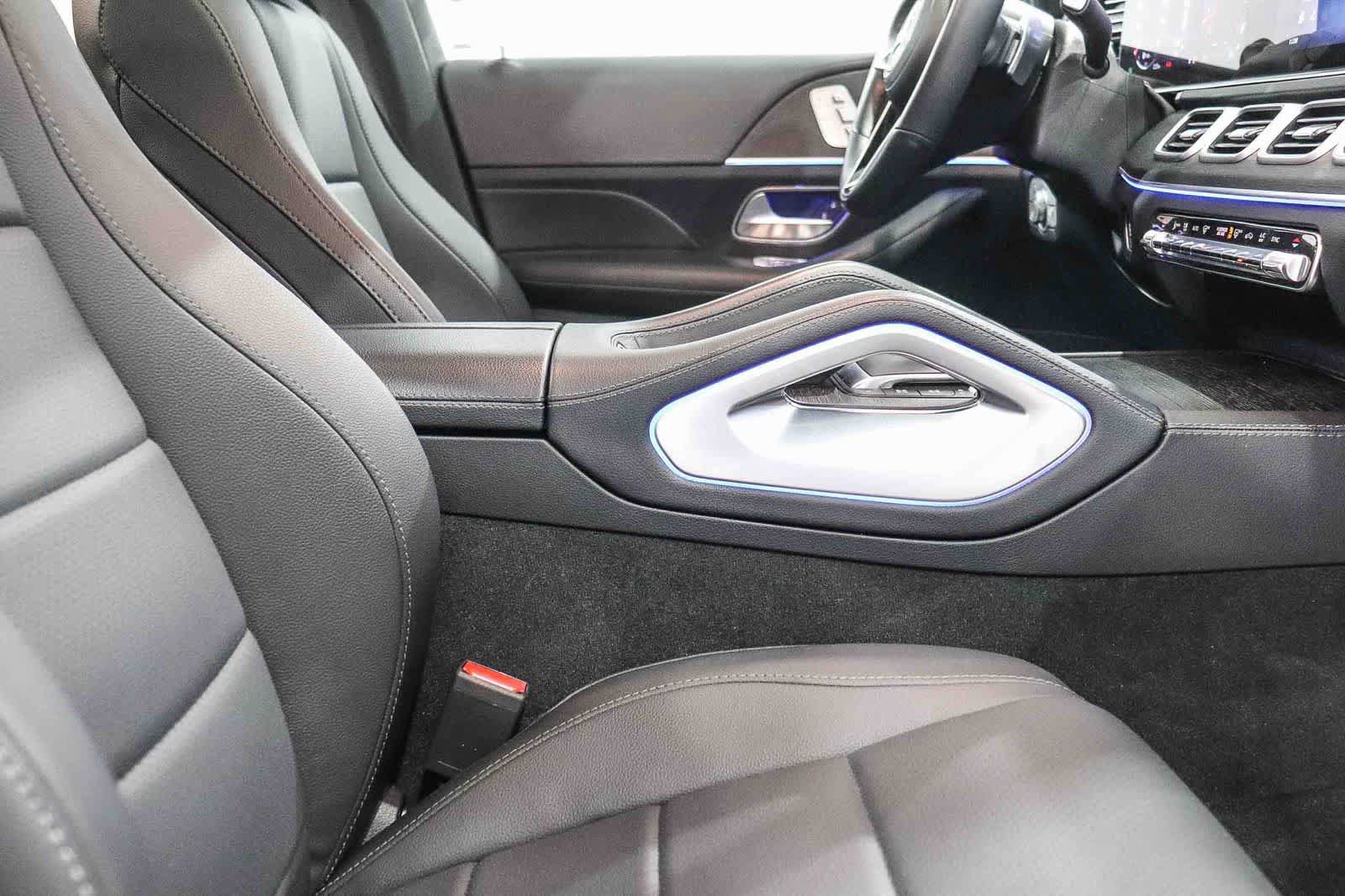 Certified 2025 Mercedes-Benz GLS 450 4MATIC image 15