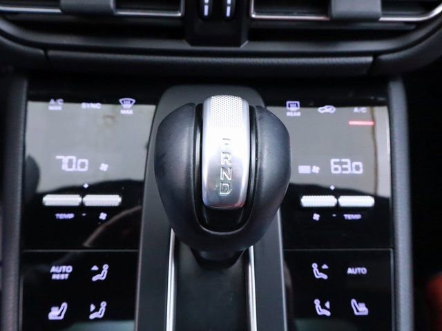 New 2024 Porsche Macan image 34