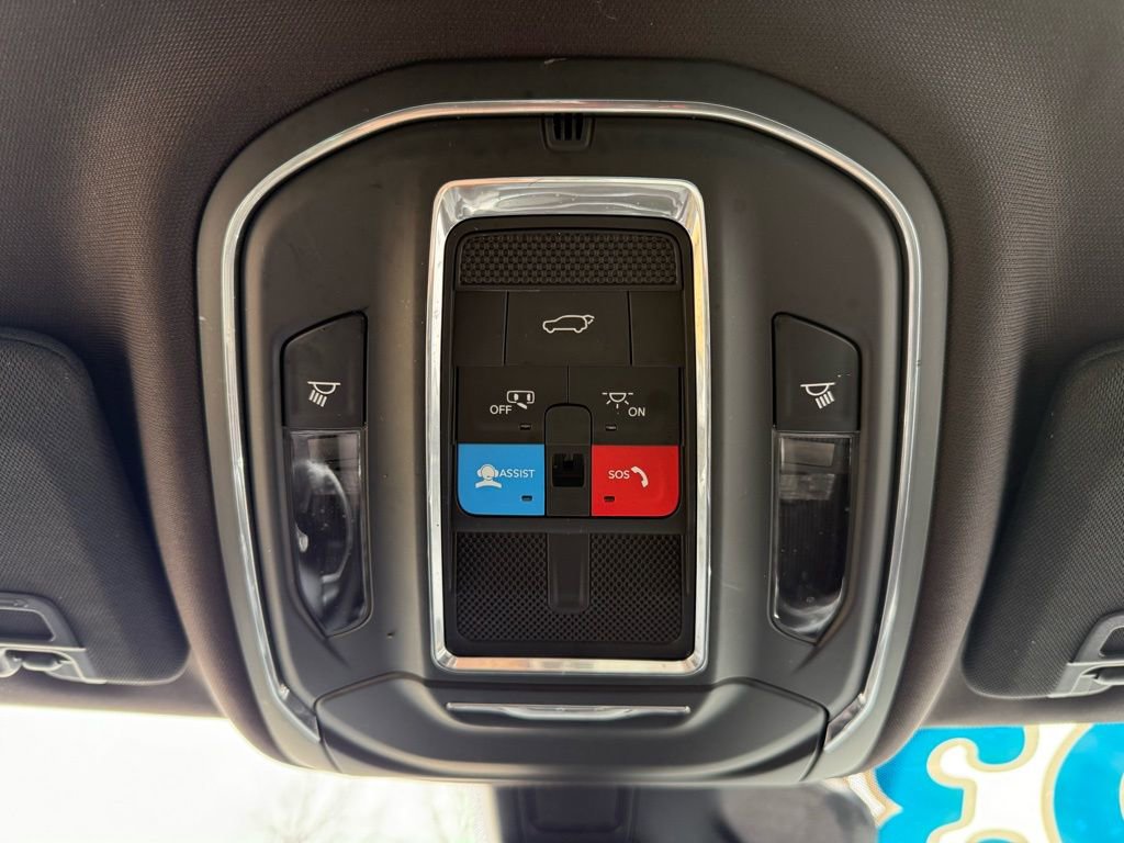 Certified 2023 Jeep Grand Cherokee Altitude AWD/4WD image 26