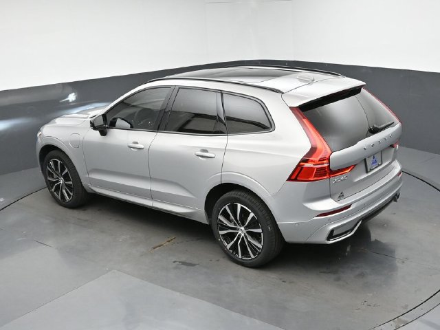 Used 2023 Volvo XC60 T8 Plus w/ Protection Package Premier AWD/4WD image 45