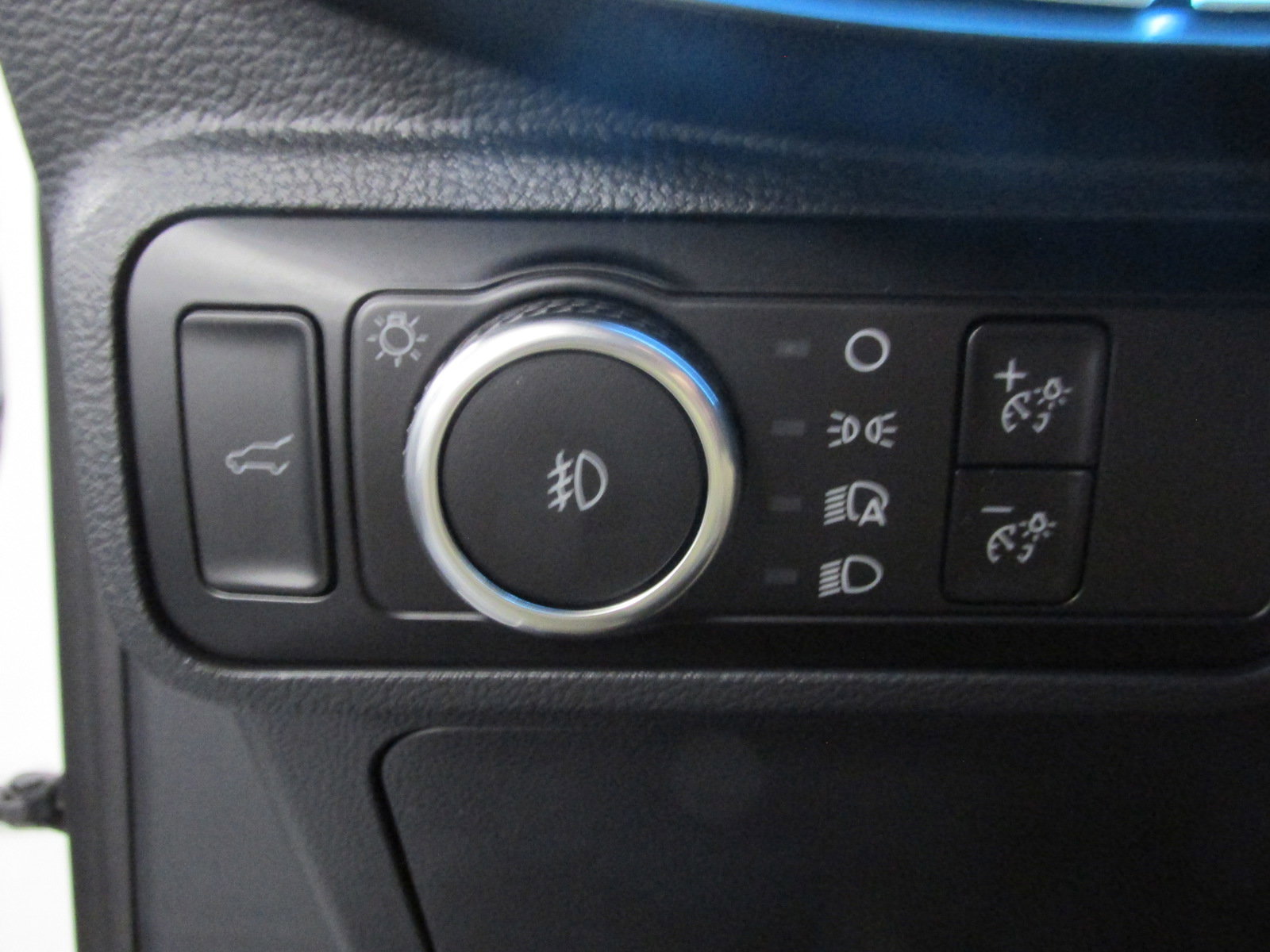 New 2025 Ford Explorer ST w/ Sun And Sound Package image 30