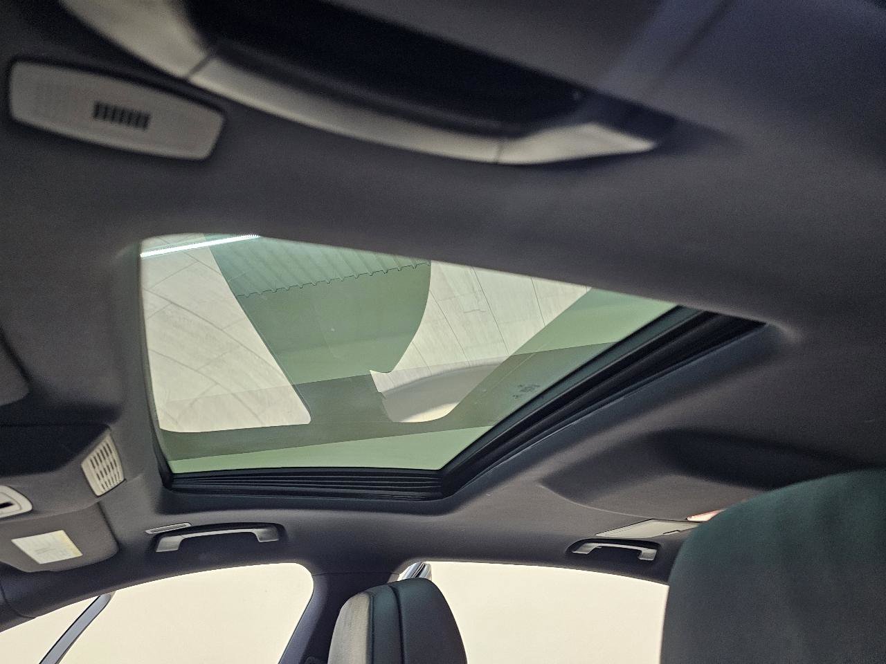 Used 2015 BMW 740Li image 38