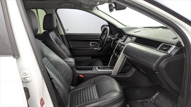 Used 2016 Land Rover Discovery Sport HSE Luxury image 21