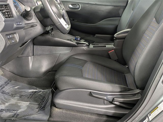 Used 2020 Nissan Leaf SV image 10