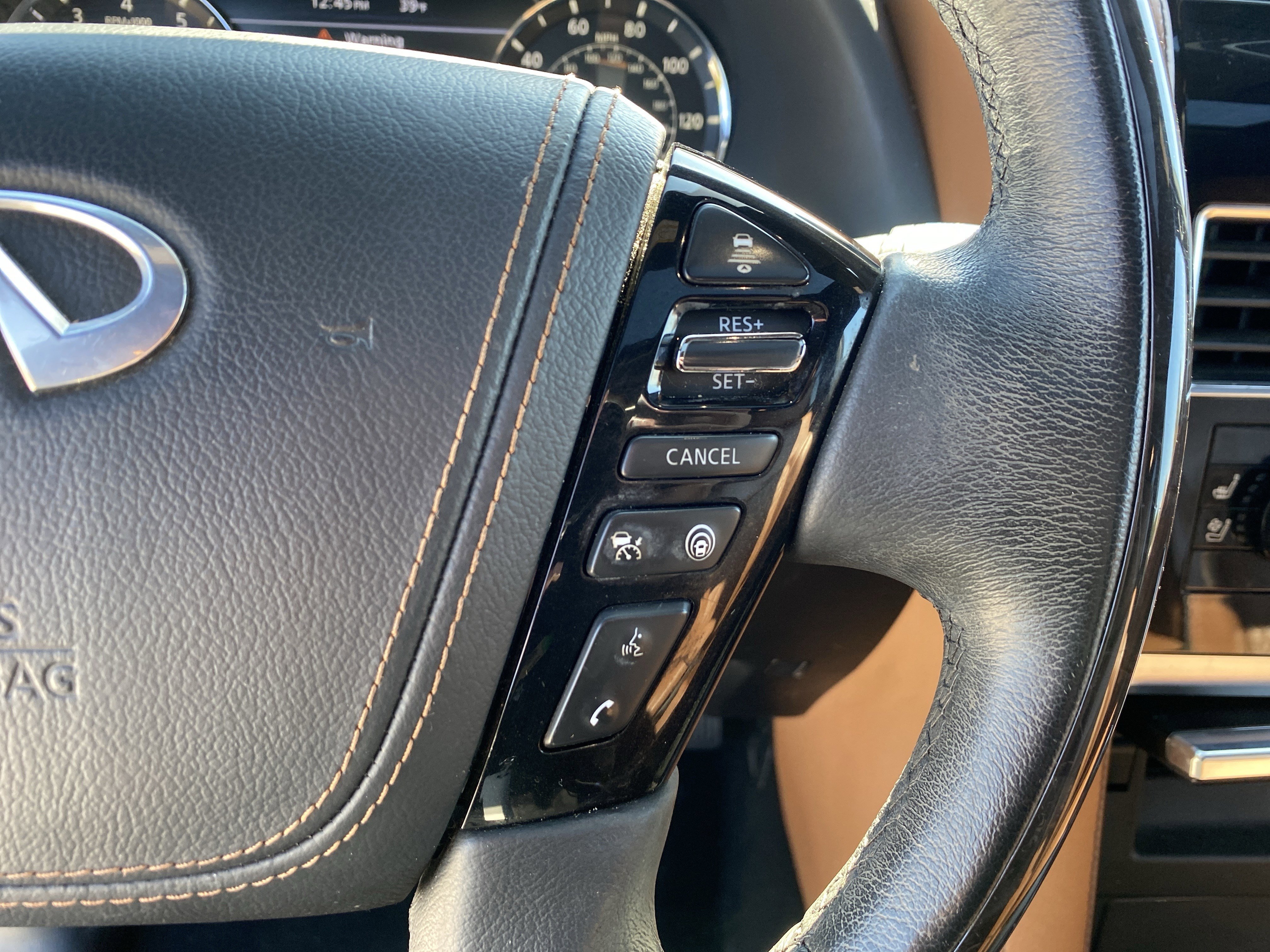 Used 2023 INFINITI QX80 Sensory w/ Cargo Package image 36