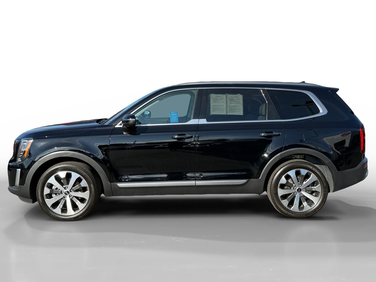 Used 2021 Kia Telluride S AWD/4WD image 2