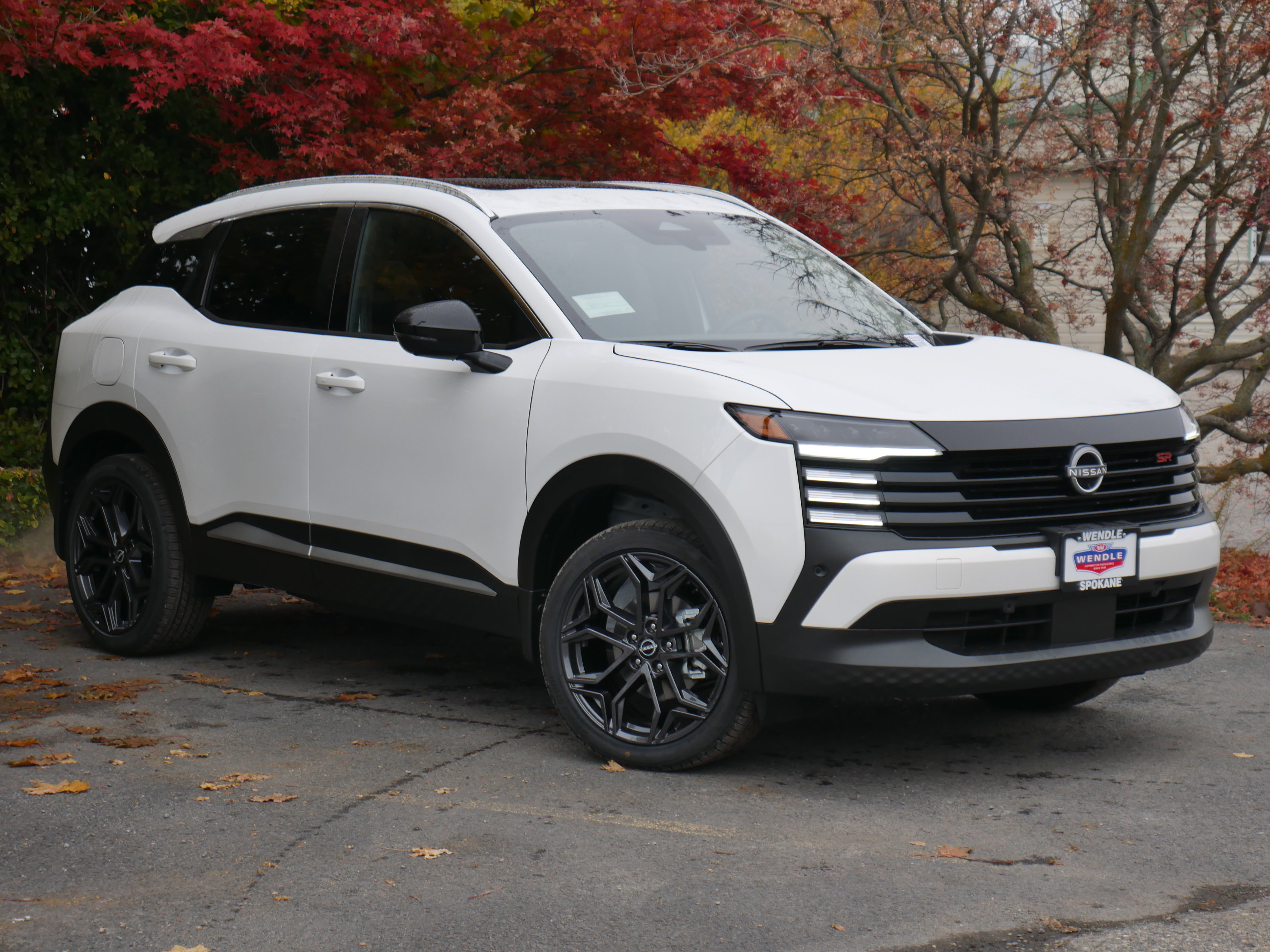 New 2026 Nissan Kicks SR w/ SR Premium Package image 30