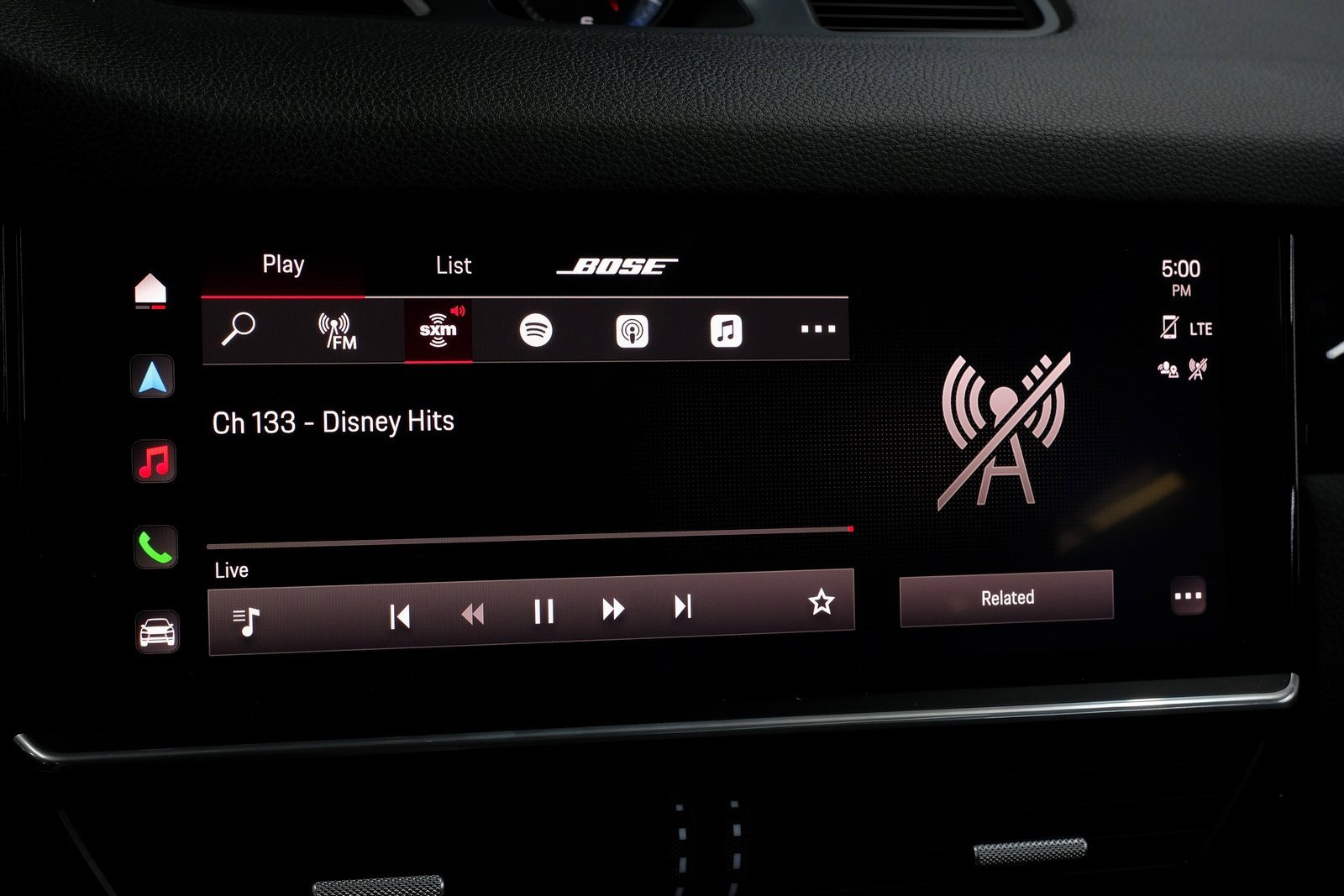 Used 2023 Porsche Cayenne Coupe image 40