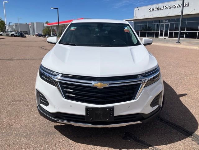 Used 2024 Chevrolet Equinox LT FWD image 2