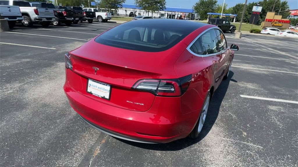 Used 2018 Tesla Model 3 Long Range image 9