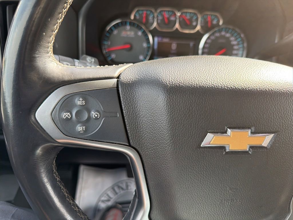 Used 2018 Chevrolet Silverado 1500 LT w/ All Star Edition AWD/4WD image 12