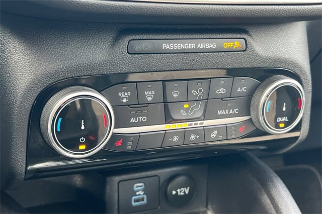 Used 2022 Ford Escape Titanium w/ Titanium Premium Package image 24