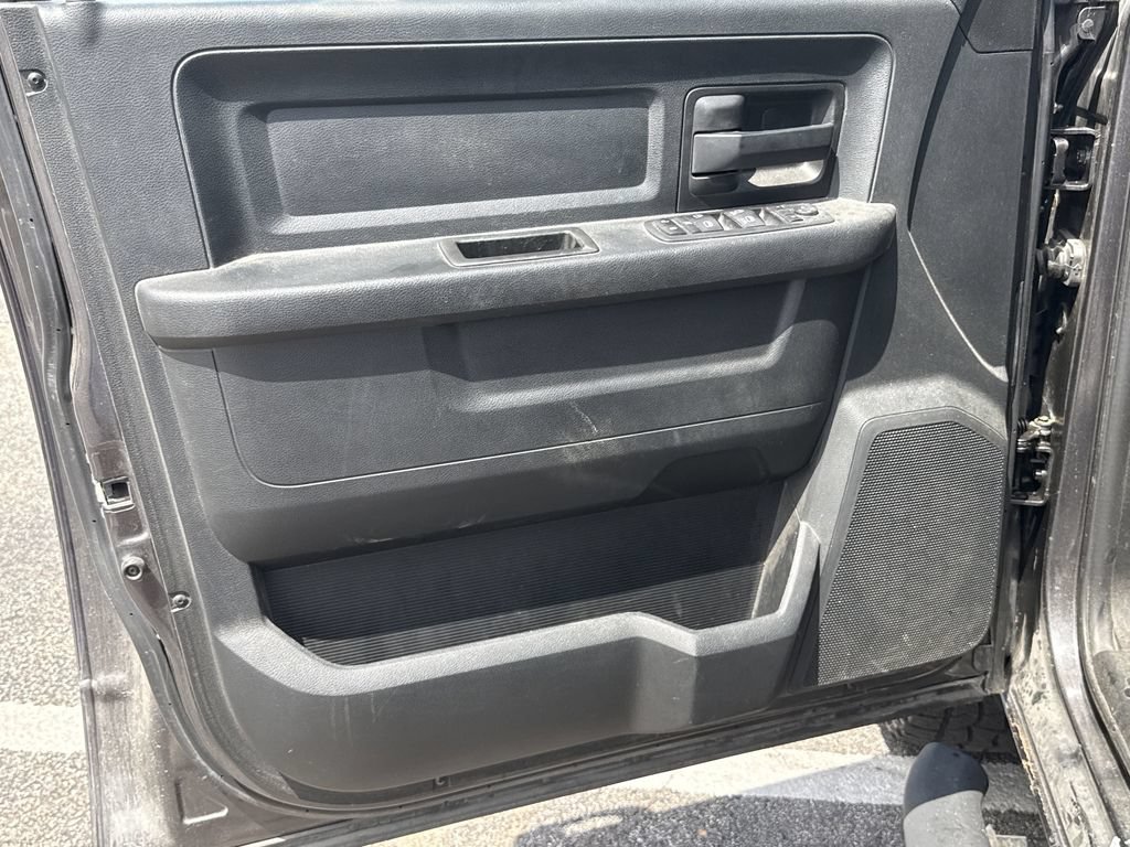 Used 2021 RAM 1500 Express w/ Express Value Package RWD image 10